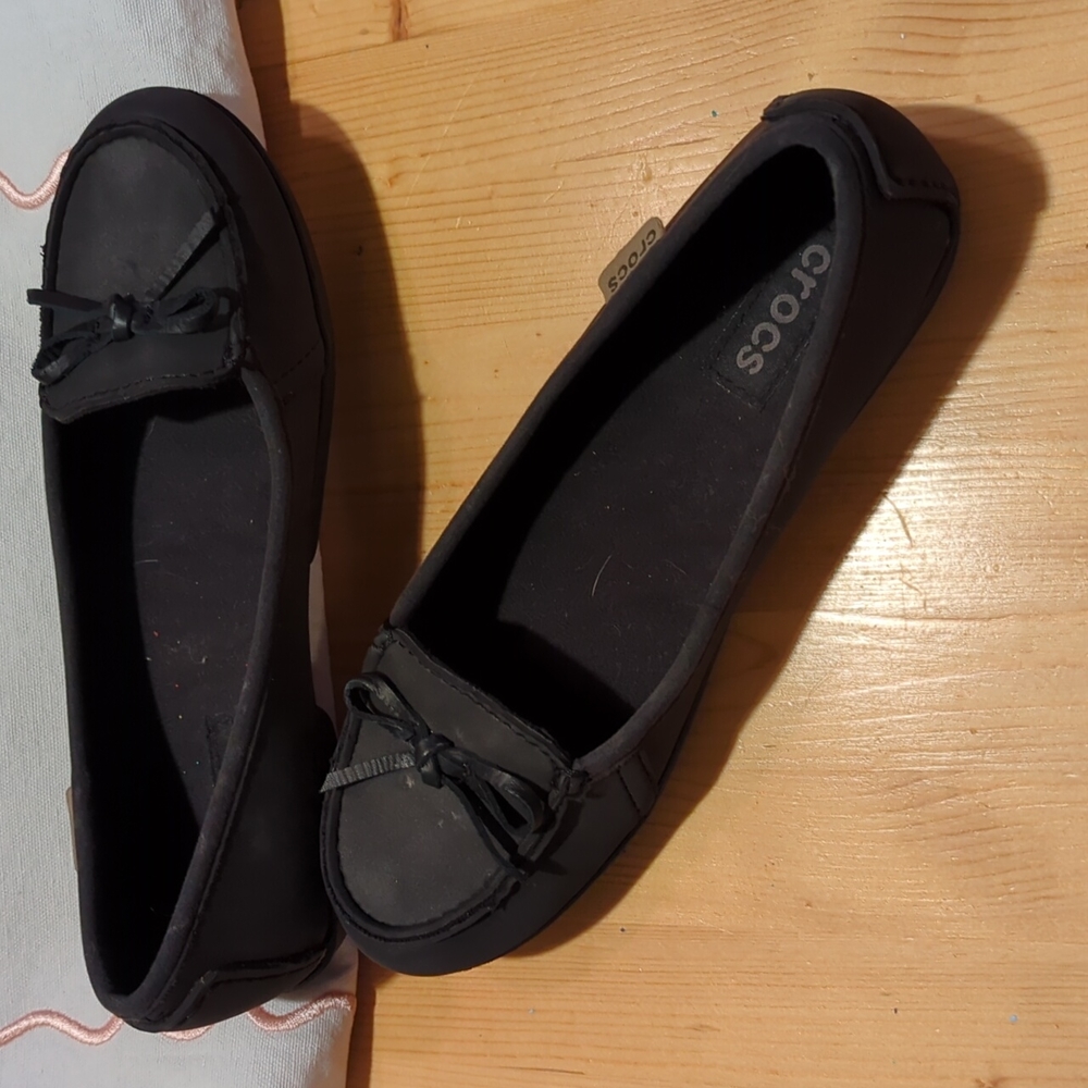 Crocs women at work classic flat- black- size 7